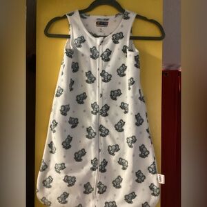 Cozy White and Gray Elephant Print baby zip up M New in Package